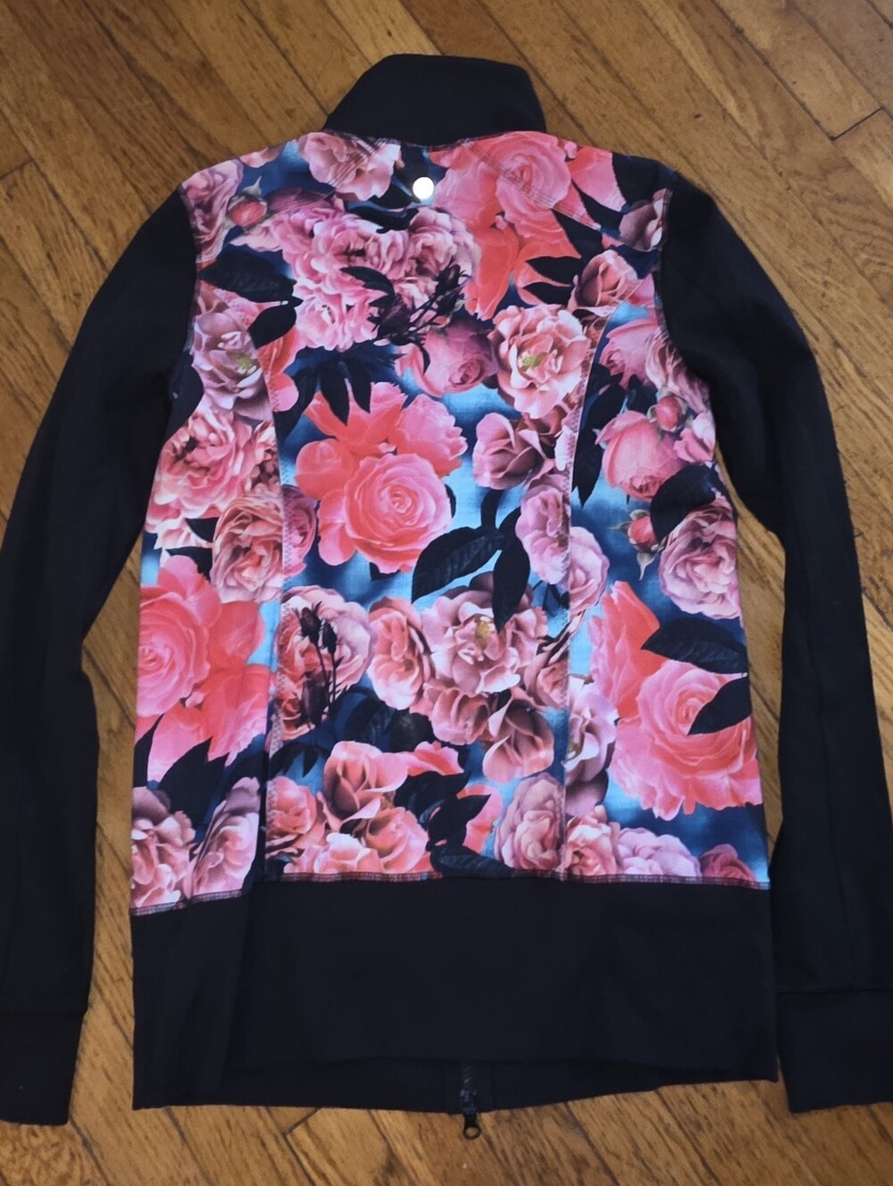 Lululemon Asana Jacket - Picture 3 of 3